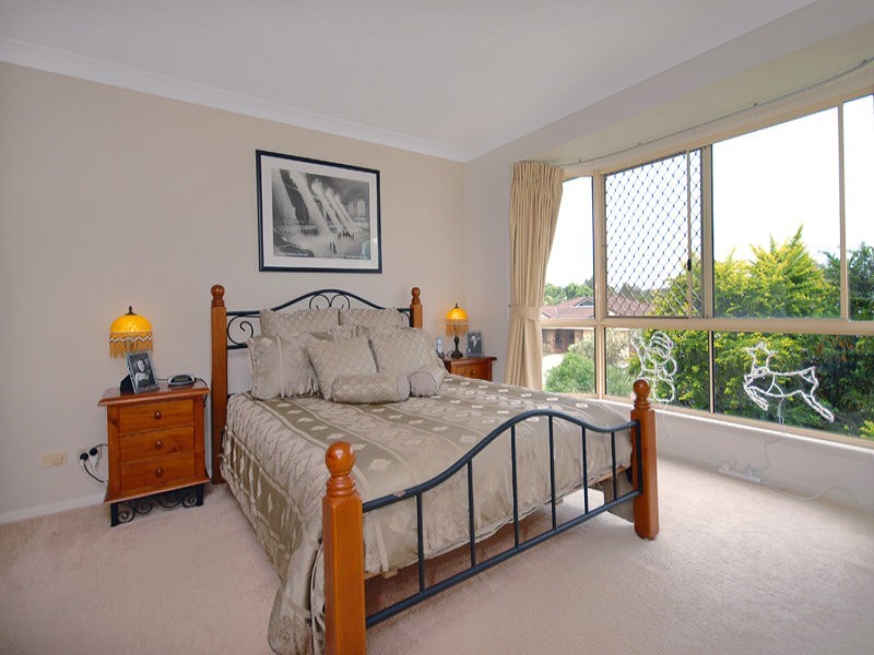 7 Lorenc Place, Bridgeman Downs QLD 4035