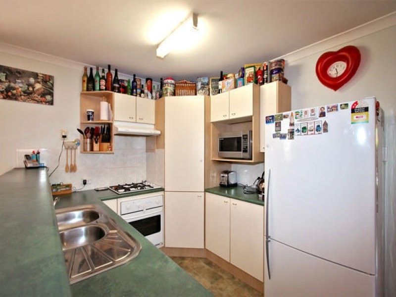 12 Cambridge Crescent, Fitzgibbon QLD 4018