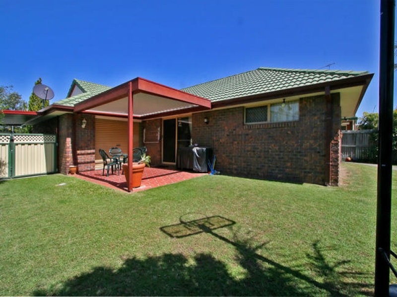 12 Cambridge Crescent, Fitzgibbon QLD 4018