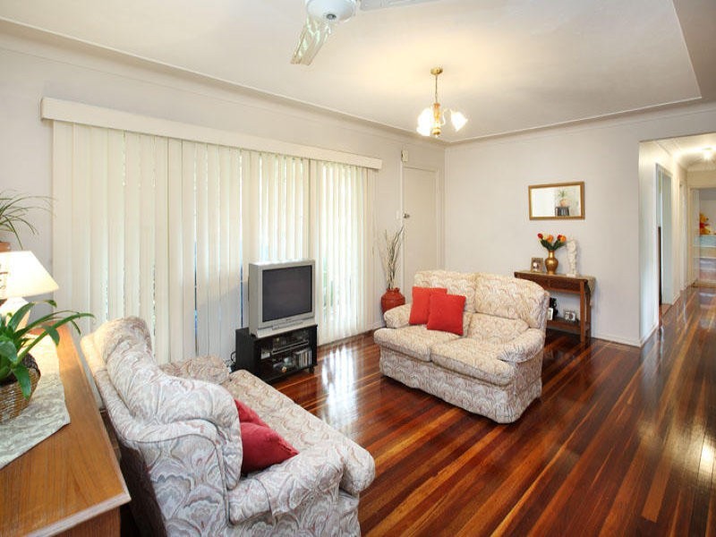 51 Wilmah Street, Aspley QLD 4034