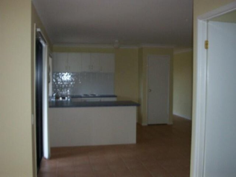 27 Sonata Drive, Warner QLD 4500