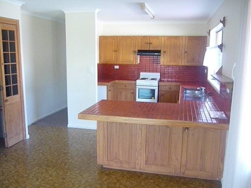 16 Avalon Court, Strathpine QLD 4500