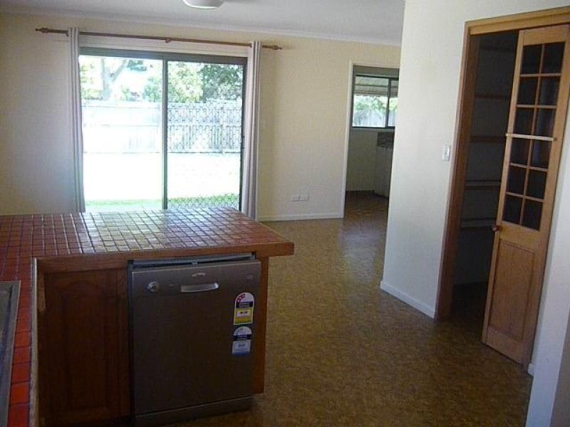 16 Avalon Court, Strathpine QLD 4500