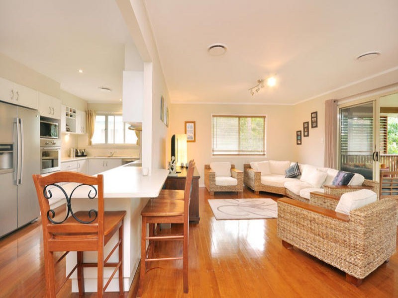 17 Montclair Street, Aspley QLD 4034