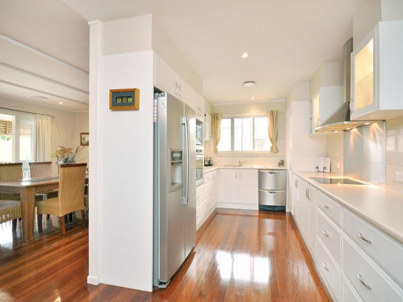 17 Montclair Street, Aspley QLD 4034