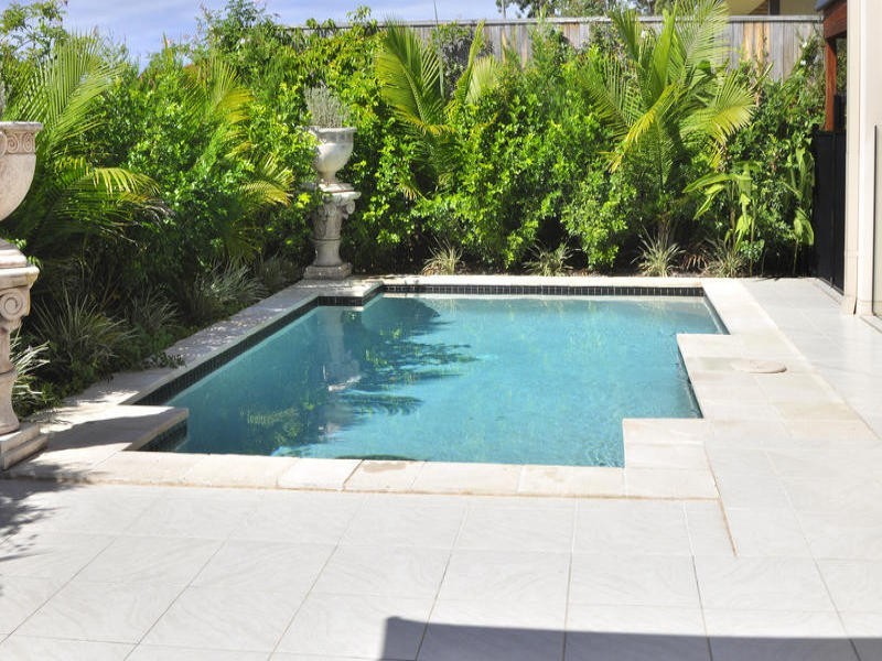 27 Oakwood Road, Warner QLD 4500