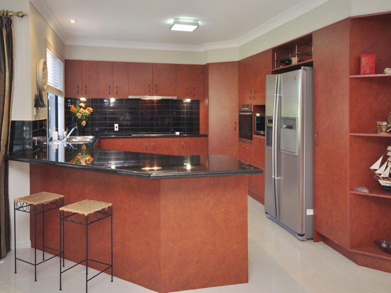 27 Oakwood Road, Warner QLD 4500