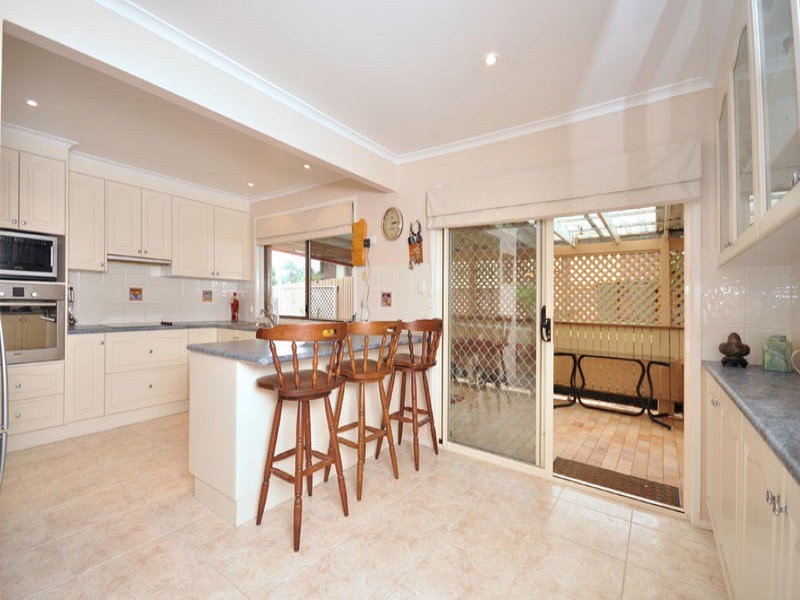 31 Chateau Street, Carseldine QLD 4034