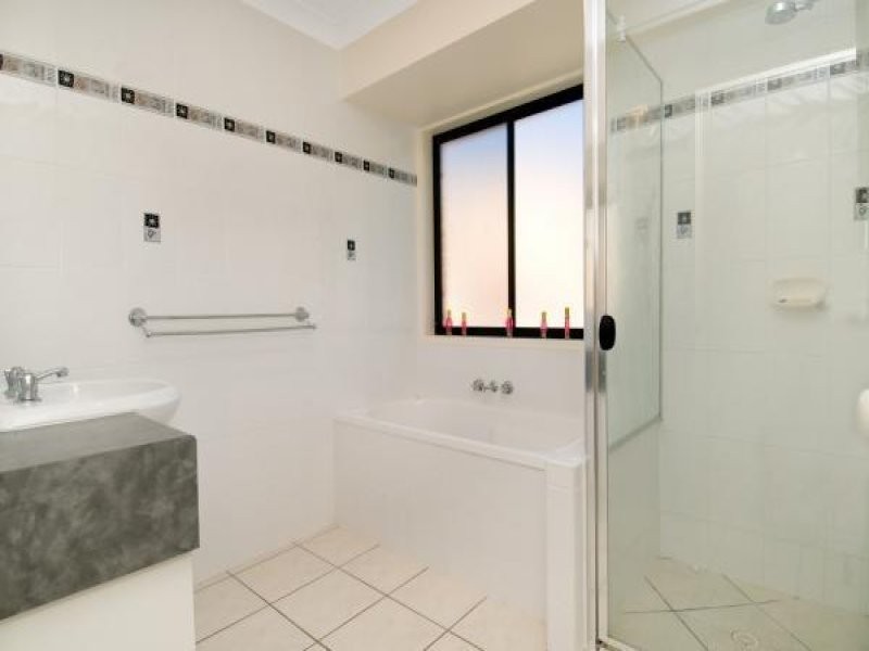 8 Ardara Street, Bracken Ridge QLD 4017