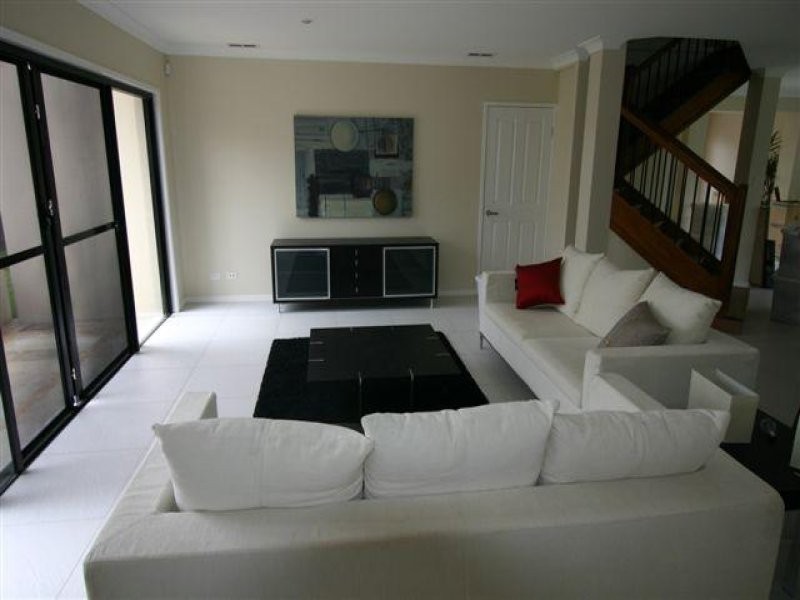 23 Azienda Place, Bridgeman Downs QLD 4035