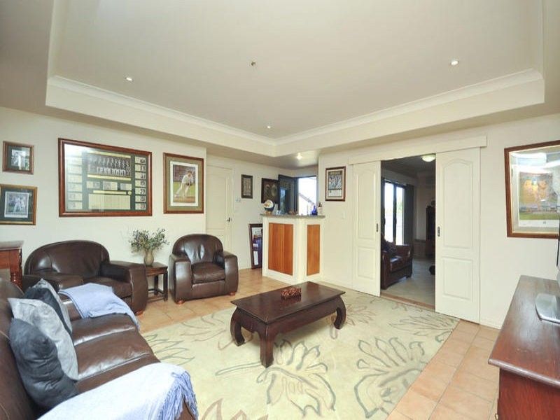 6 Tynedale Place, Carseldine QLD 4034