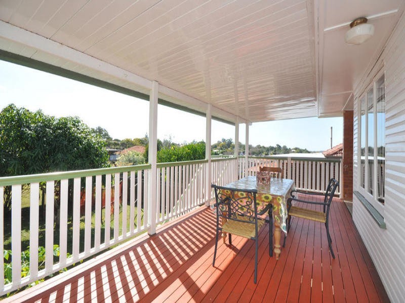 12 Cuthbert Street, Aspley QLD 4034