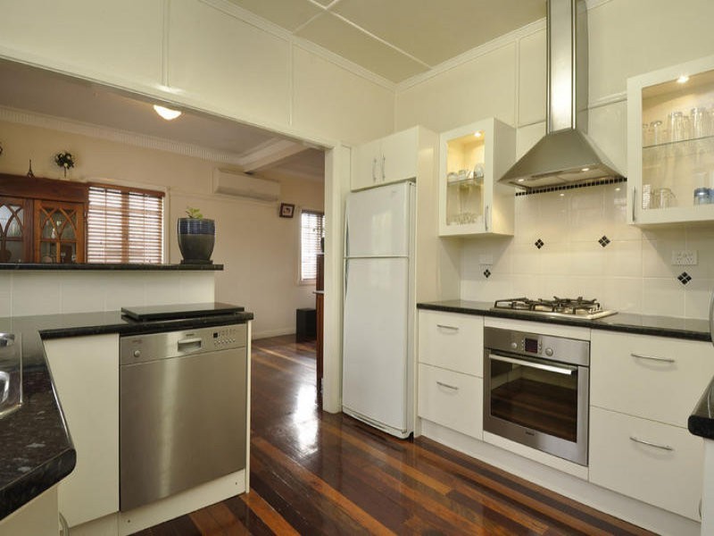 12 Fordham Street, Wavell Heights QLD 4012