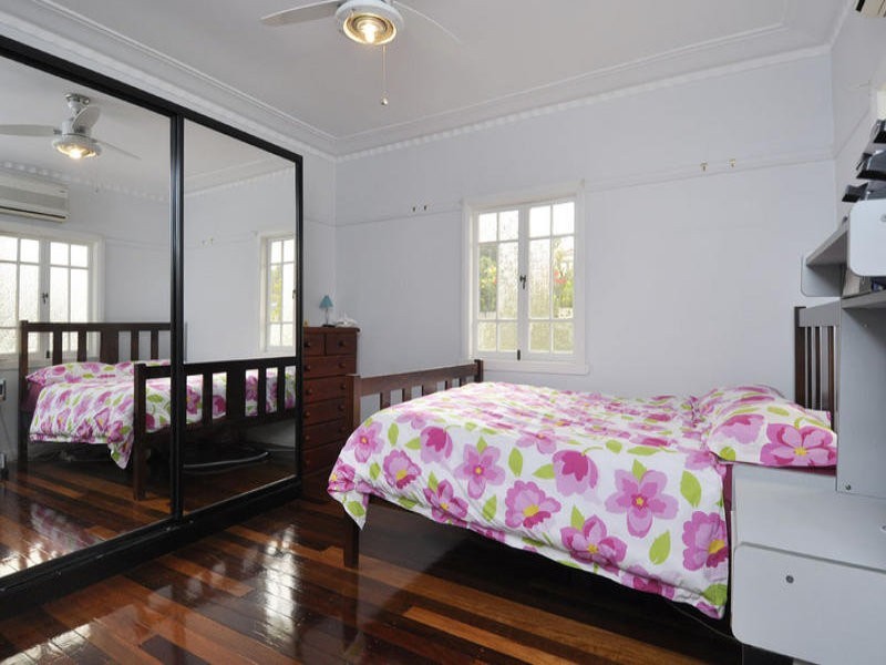 12 Fordham Street, Wavell Heights QLD 4012