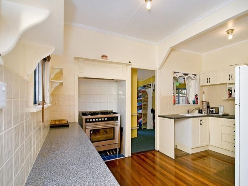 5 Boardman Street, Kallangur QLD 4503