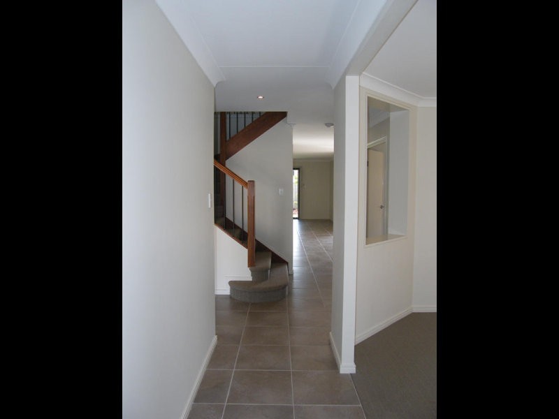 10 Somerset Drive, Carseldine QLD 4034