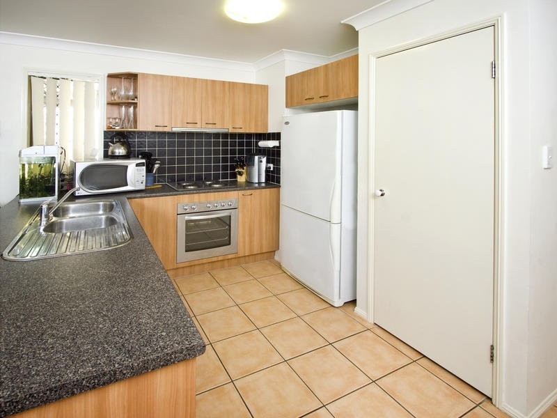 6 Flynn Place, Aspley QLD 4034