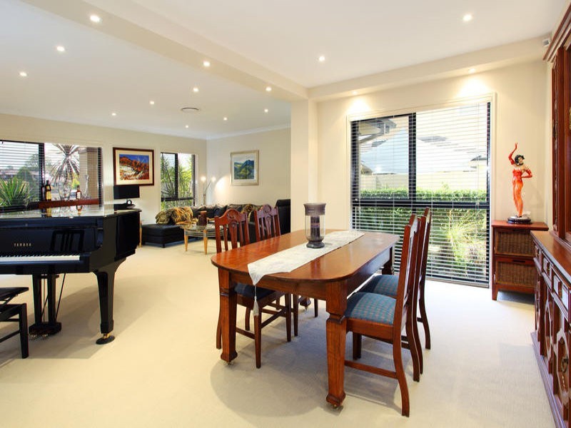 12 Trequanda Place, Bridgeman Downs QLD 4035