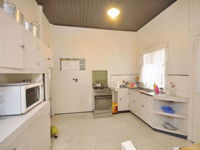 20 Kelvin Street, Wavell Heights QLD 4012