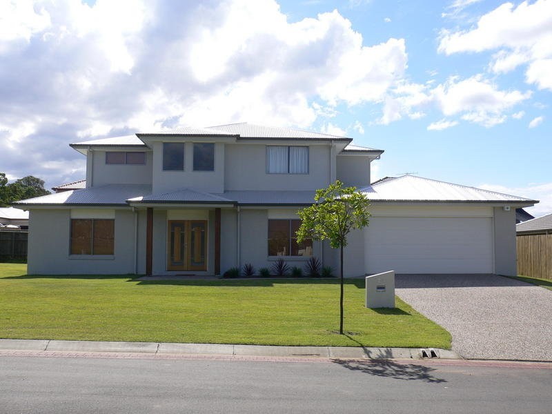 27 Cienna Place, Bridgeman Downs QLD 4035