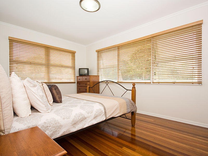 28 Stebbing Street, Aspley QLD 4034