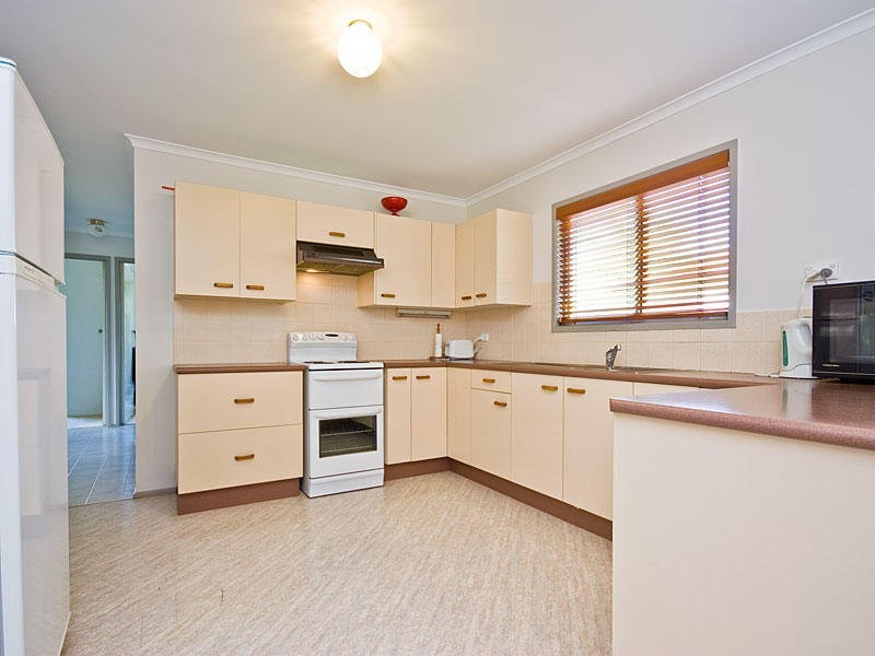 11 Beneke Street, Chermside QLD 4032