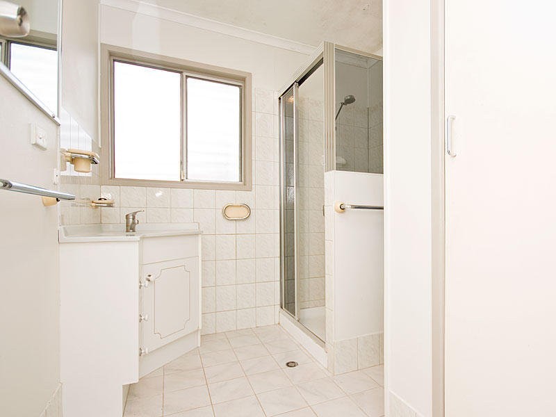 11 Beneke Street, Chermside QLD 4032