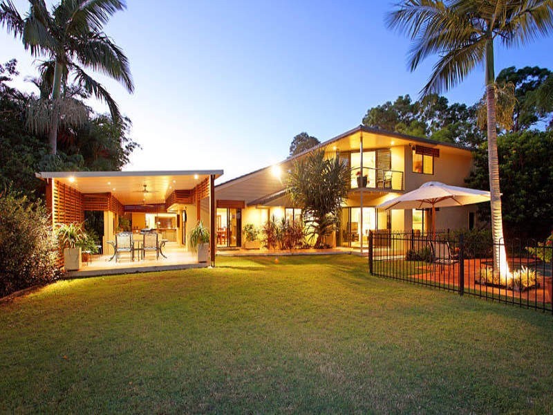 8 Mayflower Street, Warner QLD 4500