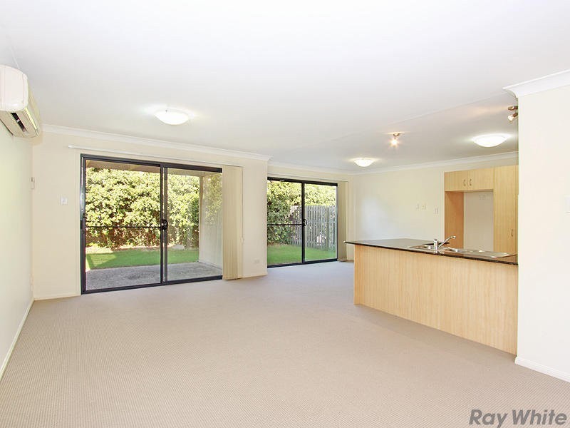 7 121 Albany Creek Road, Aspley QLD 4034