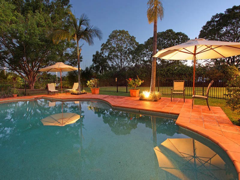 8 Mayflower Street, Warner QLD 4500