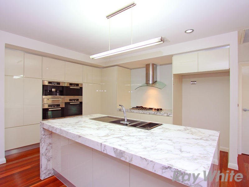 2 Dannenberg Street, Carseldine QLD 4034