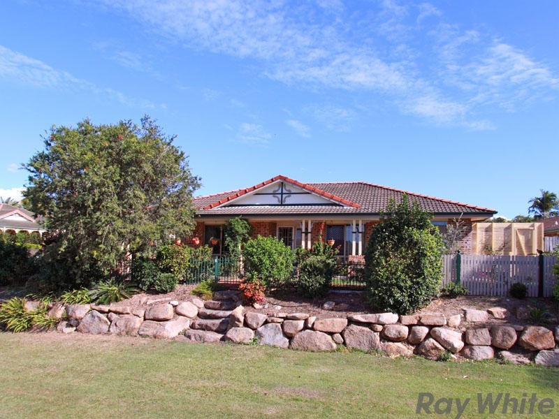 2 Fairview Place, Bridgeman Downs QLD 4035