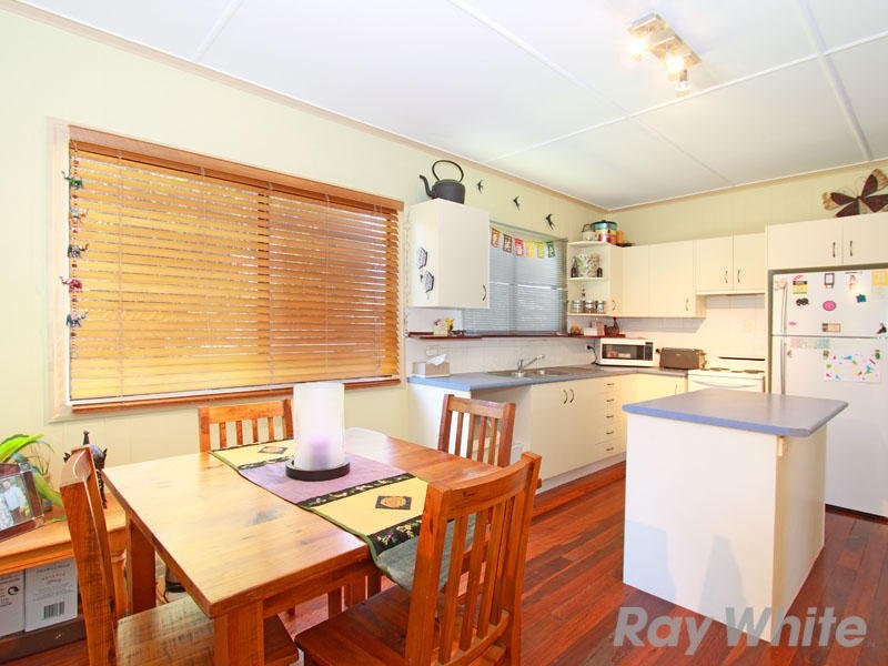 10 Lovegrove Street, Zillmere QLD 4034