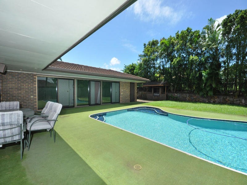 15 Claret Street, Carseldine QLD 4034