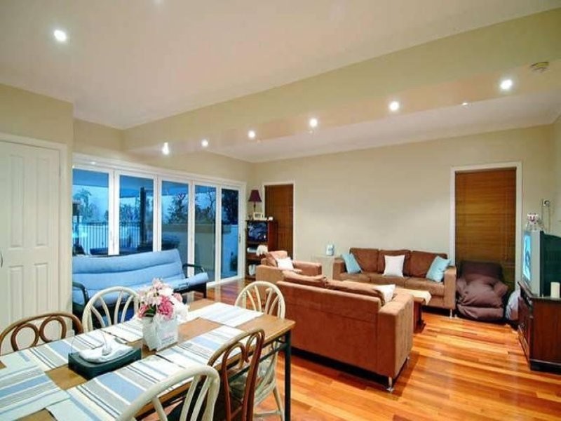 16 Goorama Street, Stafford QLD 4053