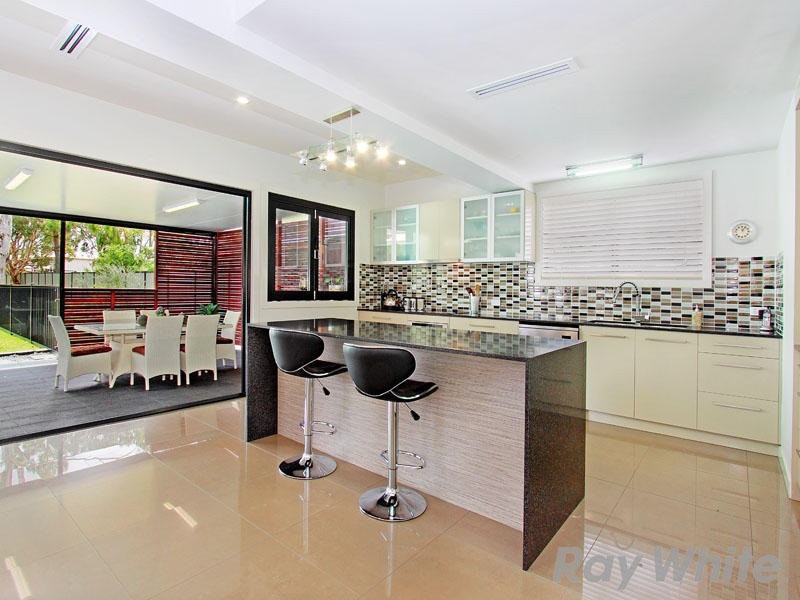 240 Telegraph Road, Bracken Ridge QLD 4017