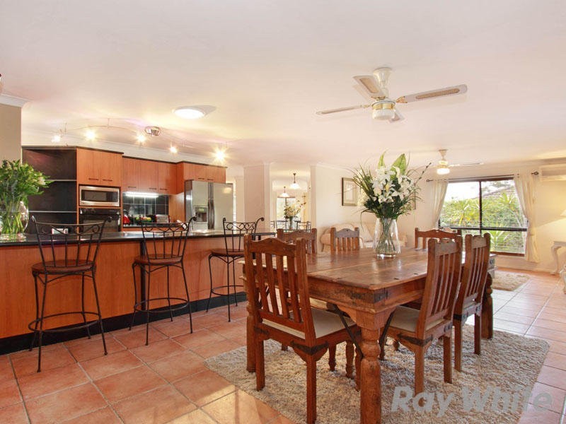 66 Whipbird Place, Aspley QLD 4034