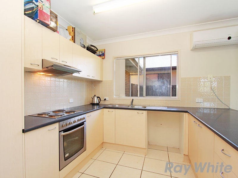 8 Brace Close, Bray Park QLD 4500