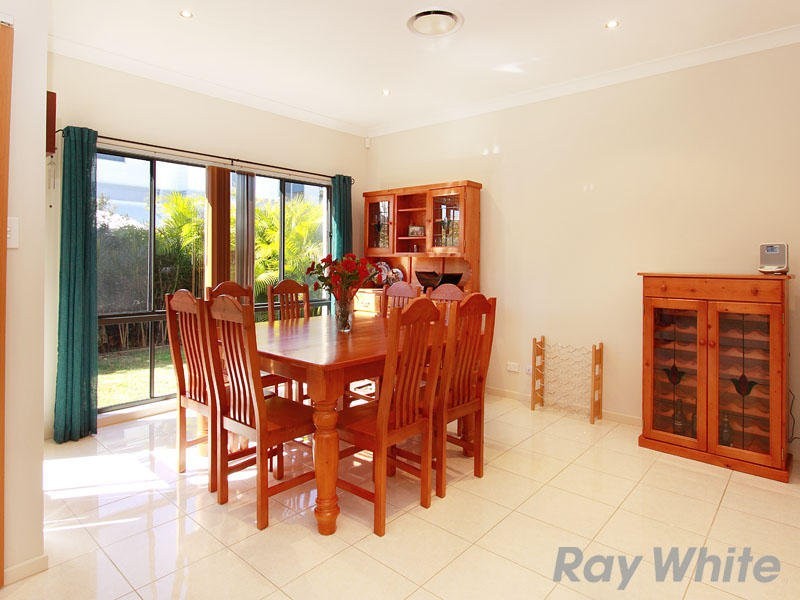 34 Petrie Crescent, Aspley QLD 4034