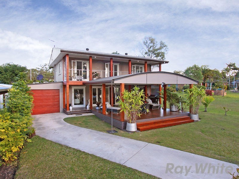 120 Ningi Esplanade ( Adjacent To Bribie Island ), Ningi QLD 4511