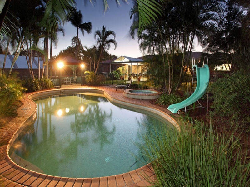 6 Mayflower Street, Warner QLD 4500