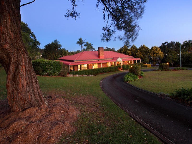 6 Mayflower Street, Warner QLD 4500