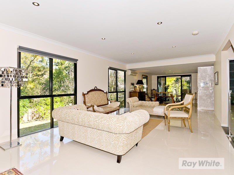 91 Harts Road, Indooroopilly QLD 4068