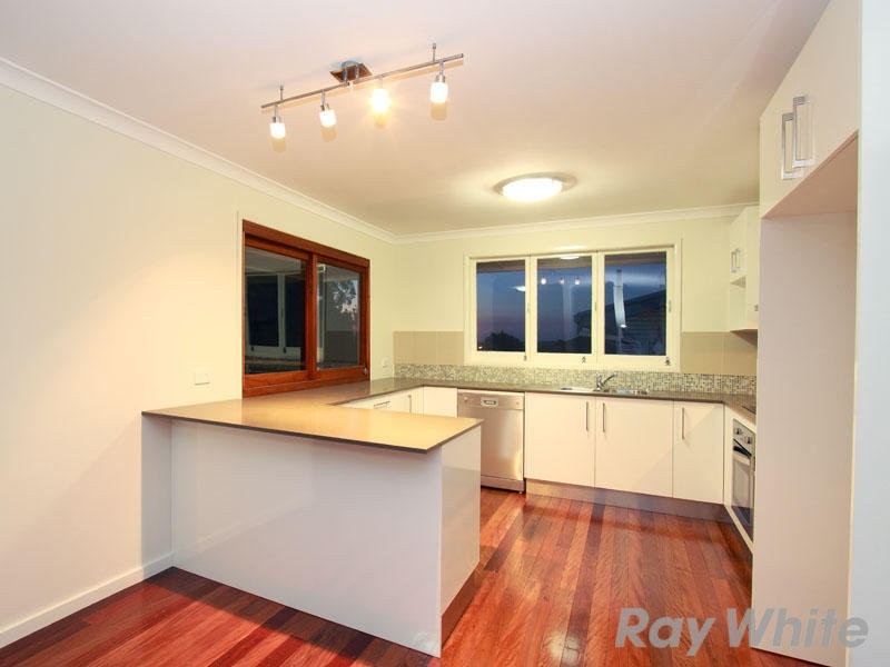 7 Chartwell Street, Aspley QLD 4034