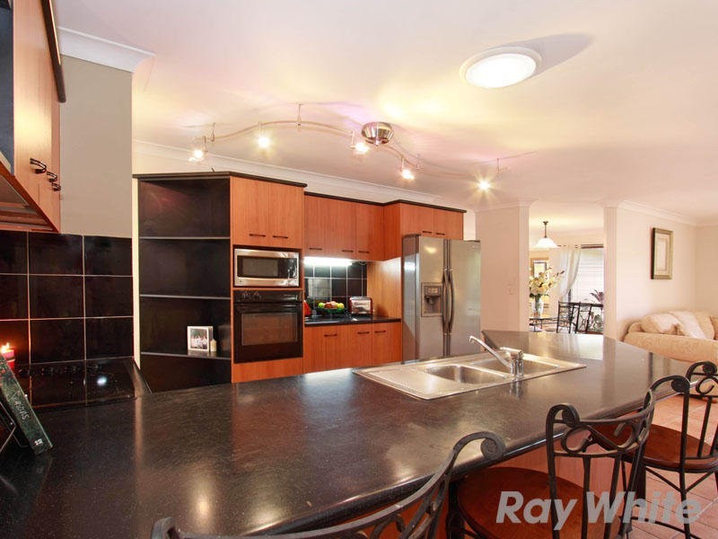 66 Whipbird Place, Aspley QLD 4034