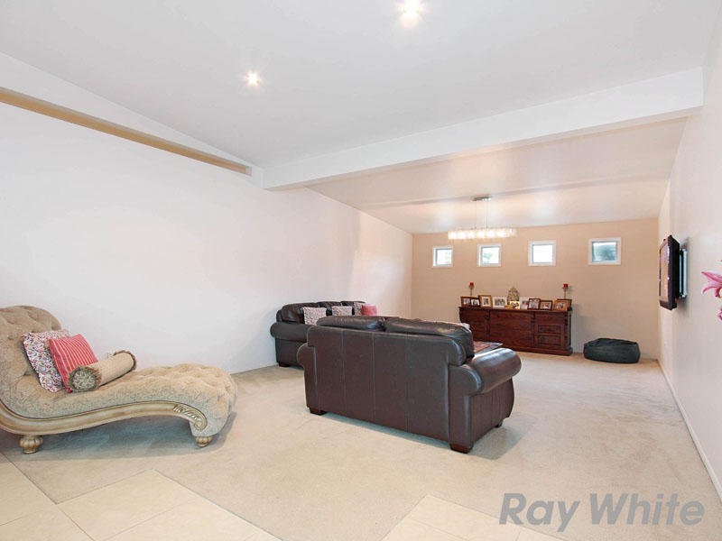 109 Saturn Crescent, Bridgeman Downs QLD 4035