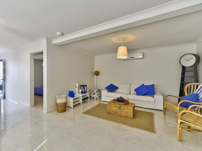 1/14 Parkham Avenue, Wavell Heights QLD 4012
