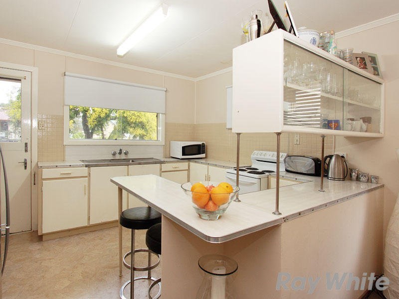 12 Benaroon Street, Bracken Ridge QLD 4017