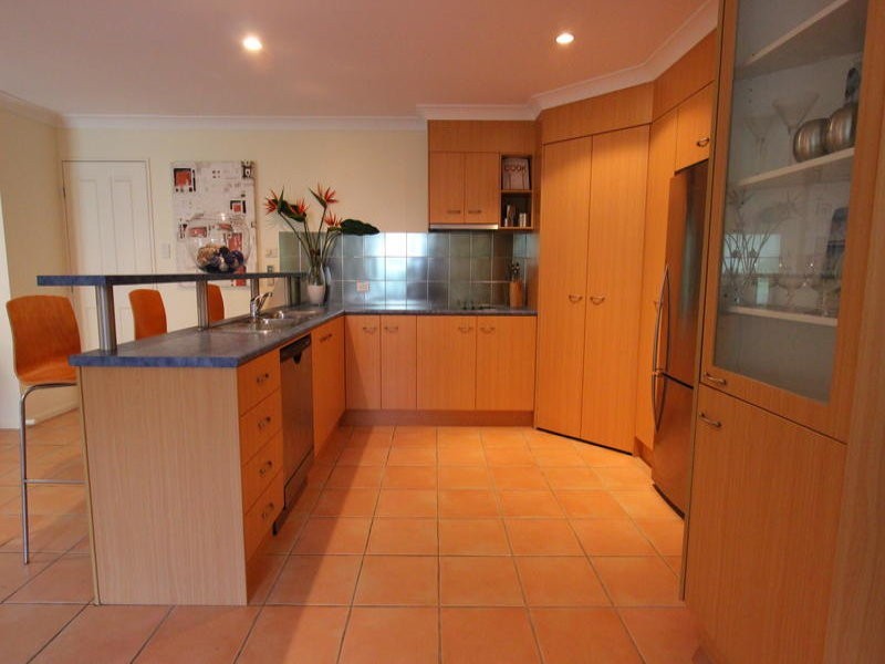 56 Waterford Place, Bridgeman Downs QLD 4035