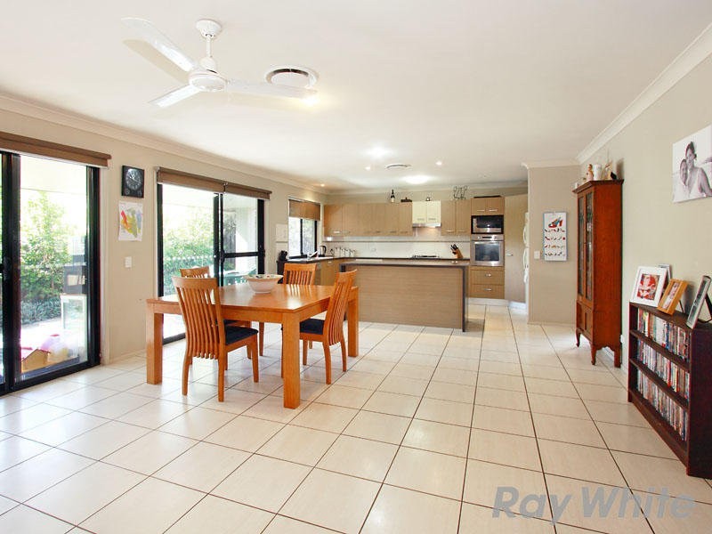 10 Nardoo Close, Carseldine QLD 4034